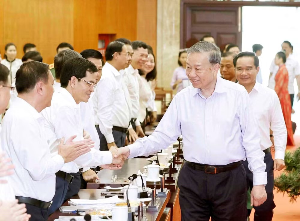 thanh-uy-1.jpg