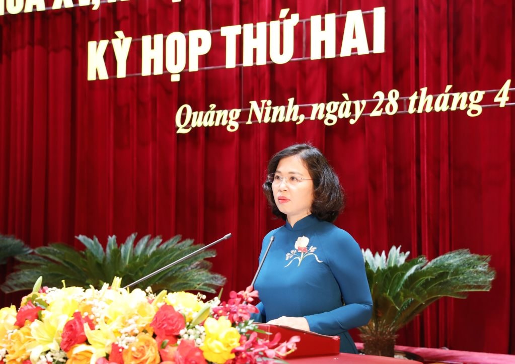 3-dong-chi-trinh-thi-minh-thanh.jpeg