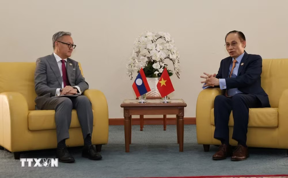 ttxvn-le-hoai-trung-pho-thu-tuong-lao-2.jpg