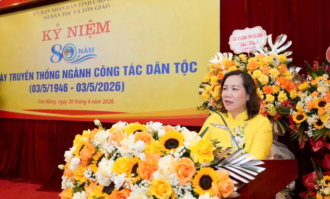 so-dan-toc-cao-bang-1-.jpg