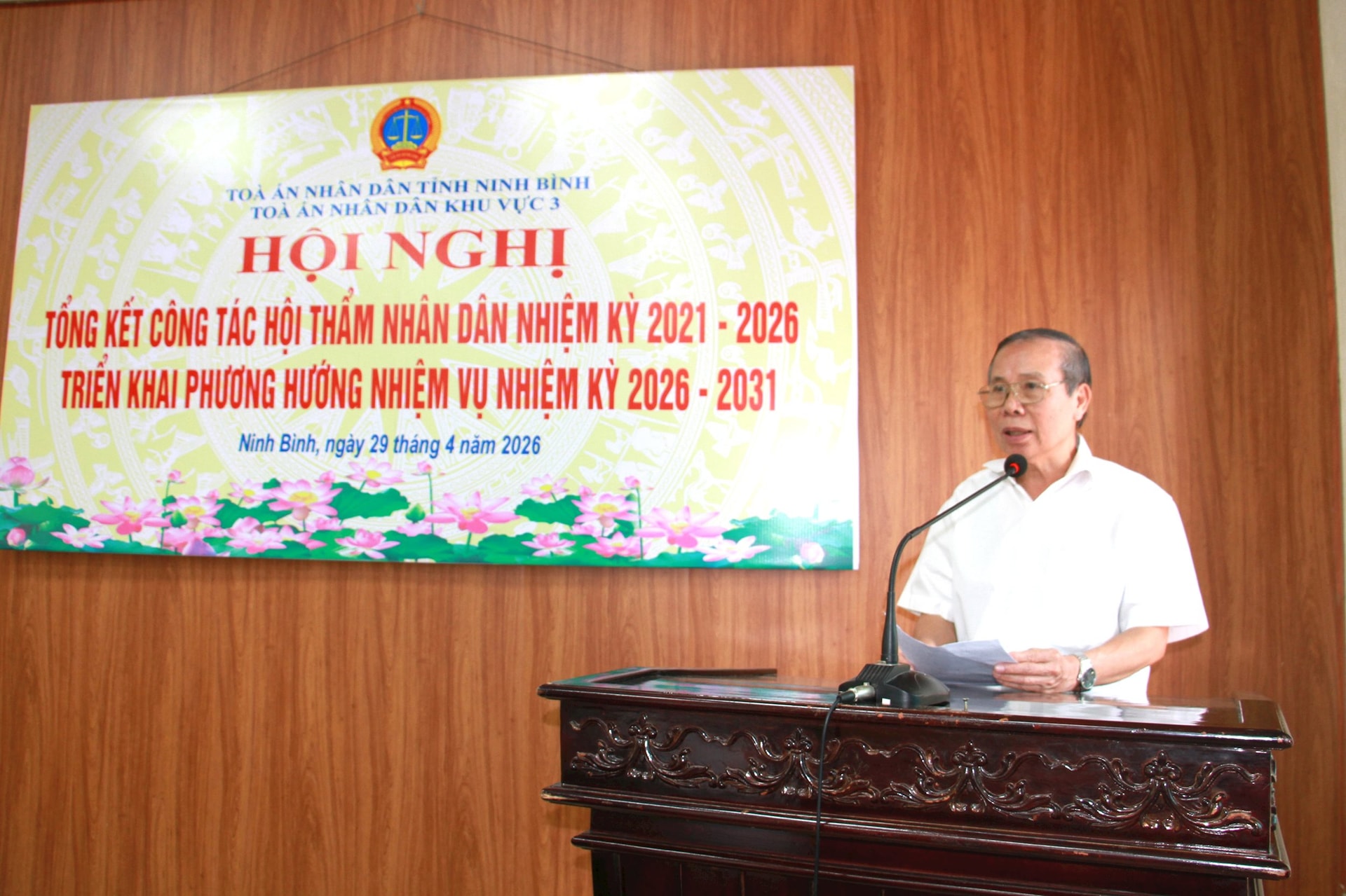 hoi_nghi5.jpg