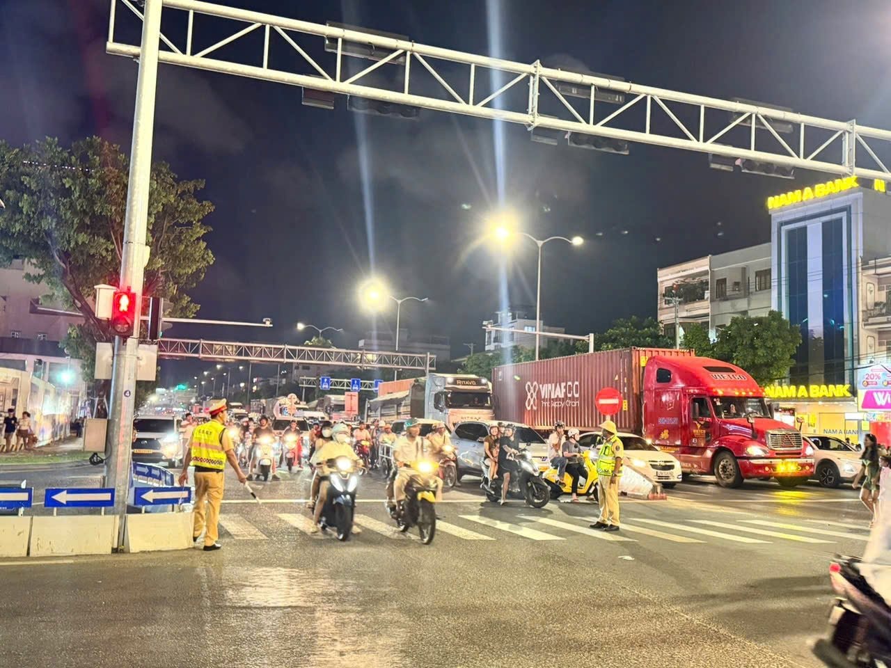 5-5-giao-thong-dn10.jpg