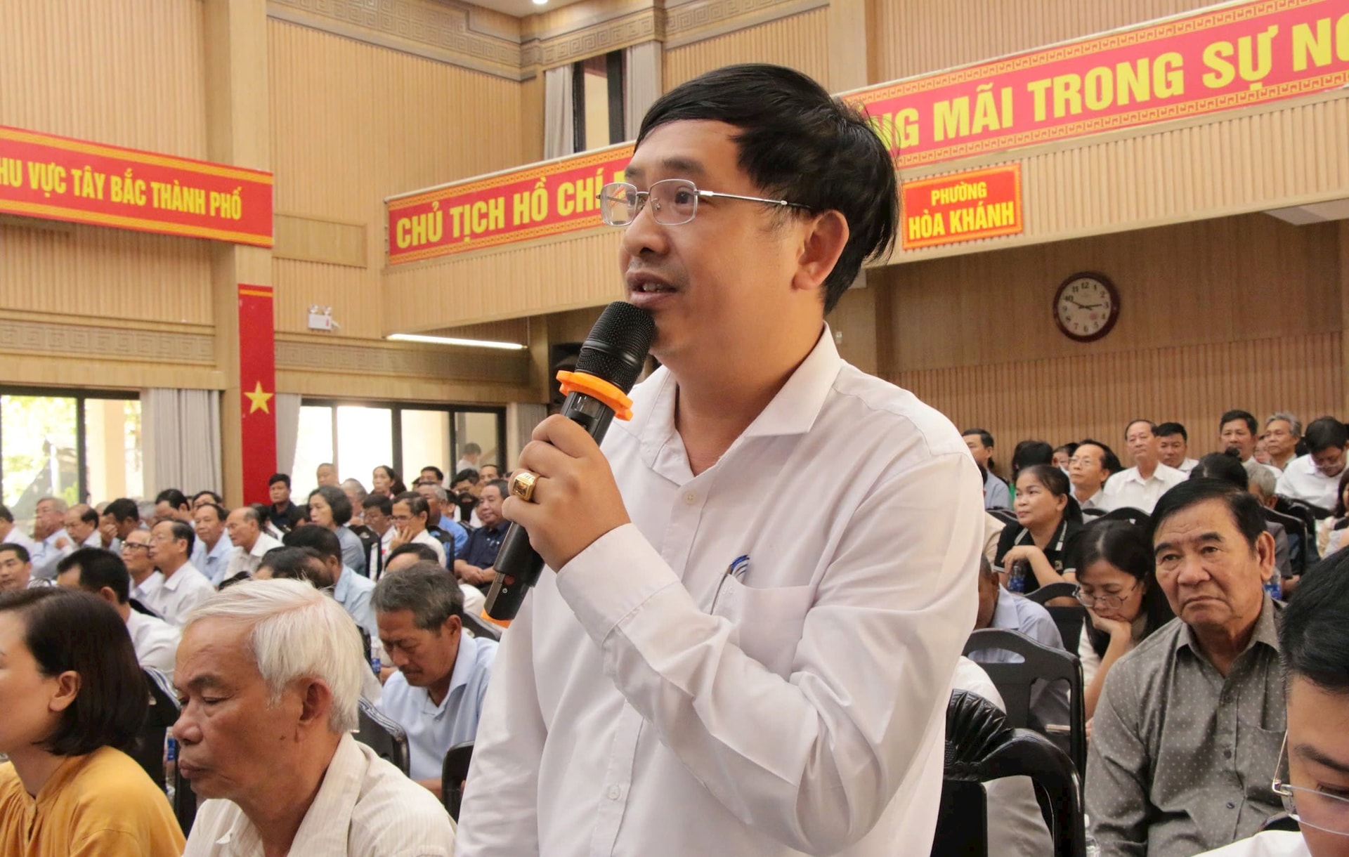 5-5-tiep-xuc-chieu9.jpg