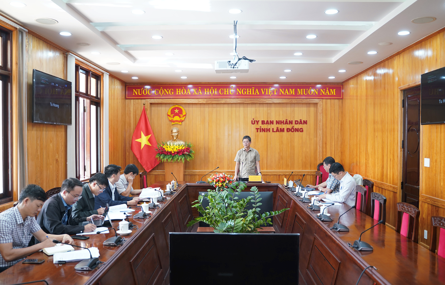 anh-man-hinh-2026-05-05-luc-2.02.36-ch.png