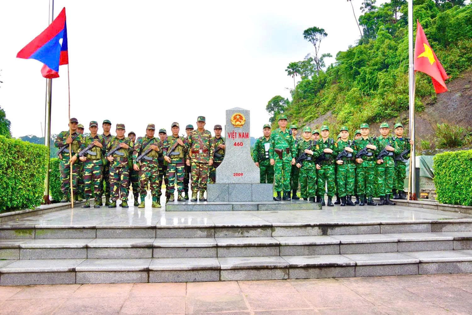 gen-h-z7761392997985_587aa7abfb9c12fd4cca8b6fd2f66574.jpg