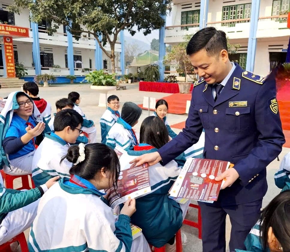 anh-lc.jpg