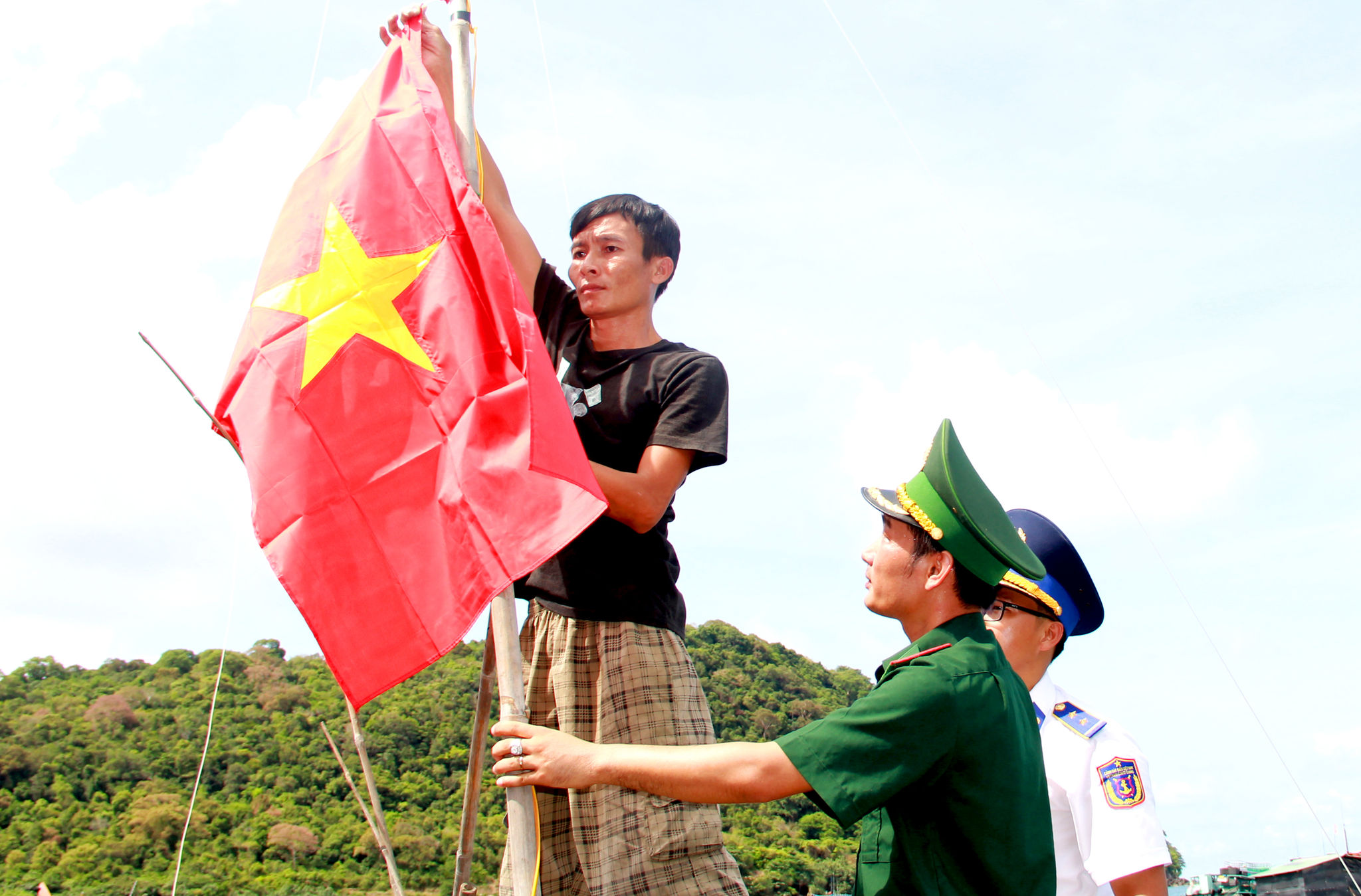 bcl-csb-tang-qua-dao-thu-chu-2-.jpg