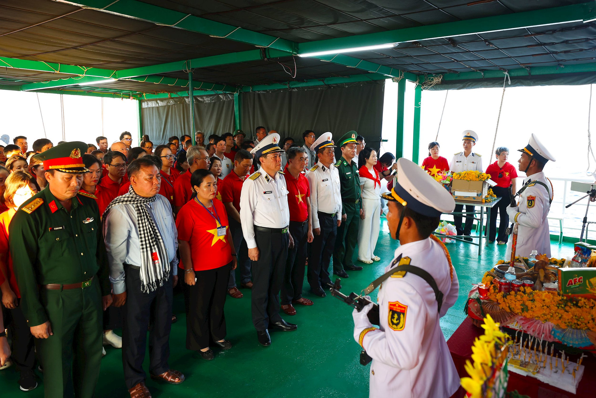 toan-canh-buoi-le-tuong-niem-cac-anh-hung-liet-si-hy-sinh-trong-su-kien-gac-ma-nam-1988..jpg