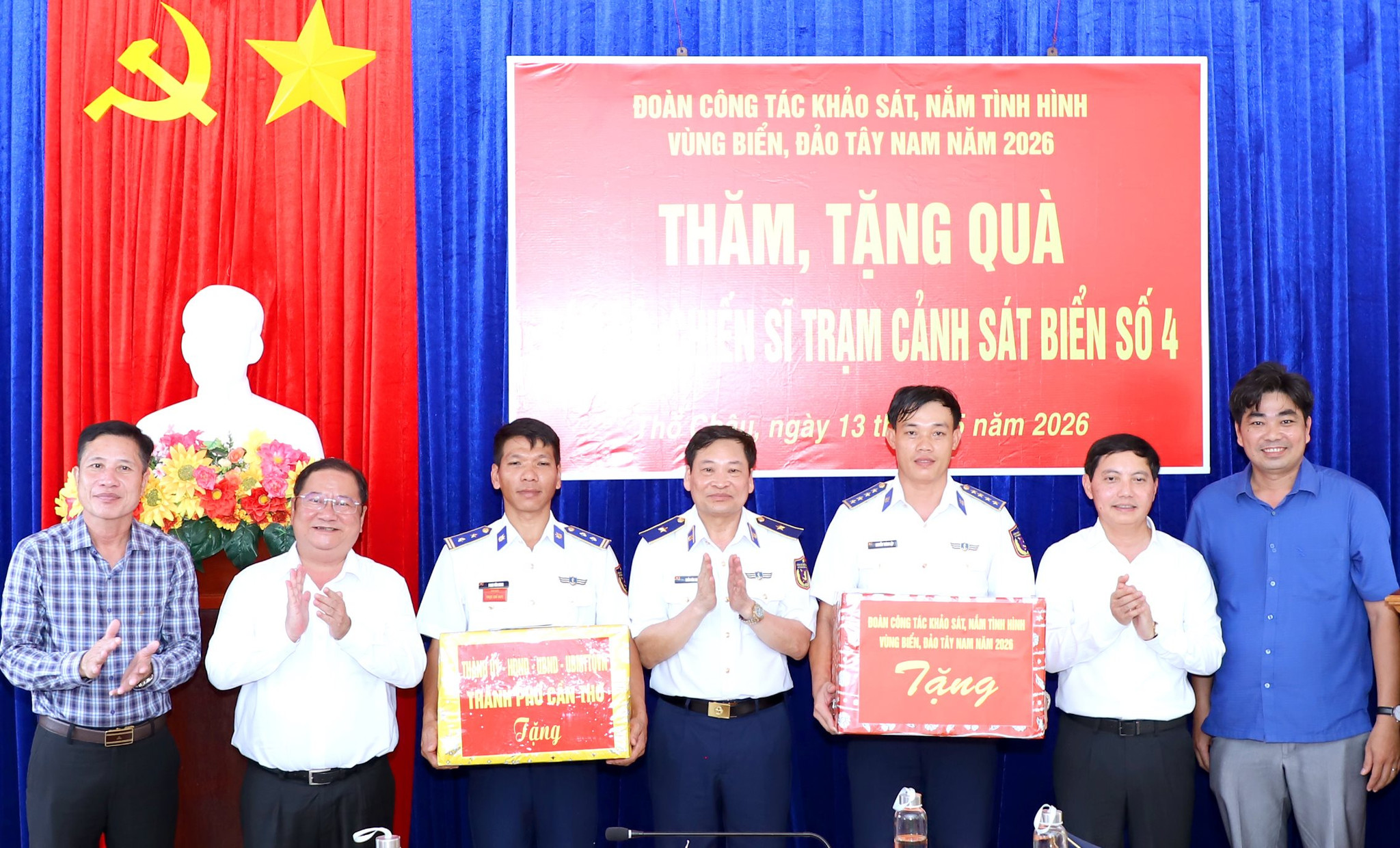 bcl-csb-tang-qua-dao-thu-chu-13-.jpg