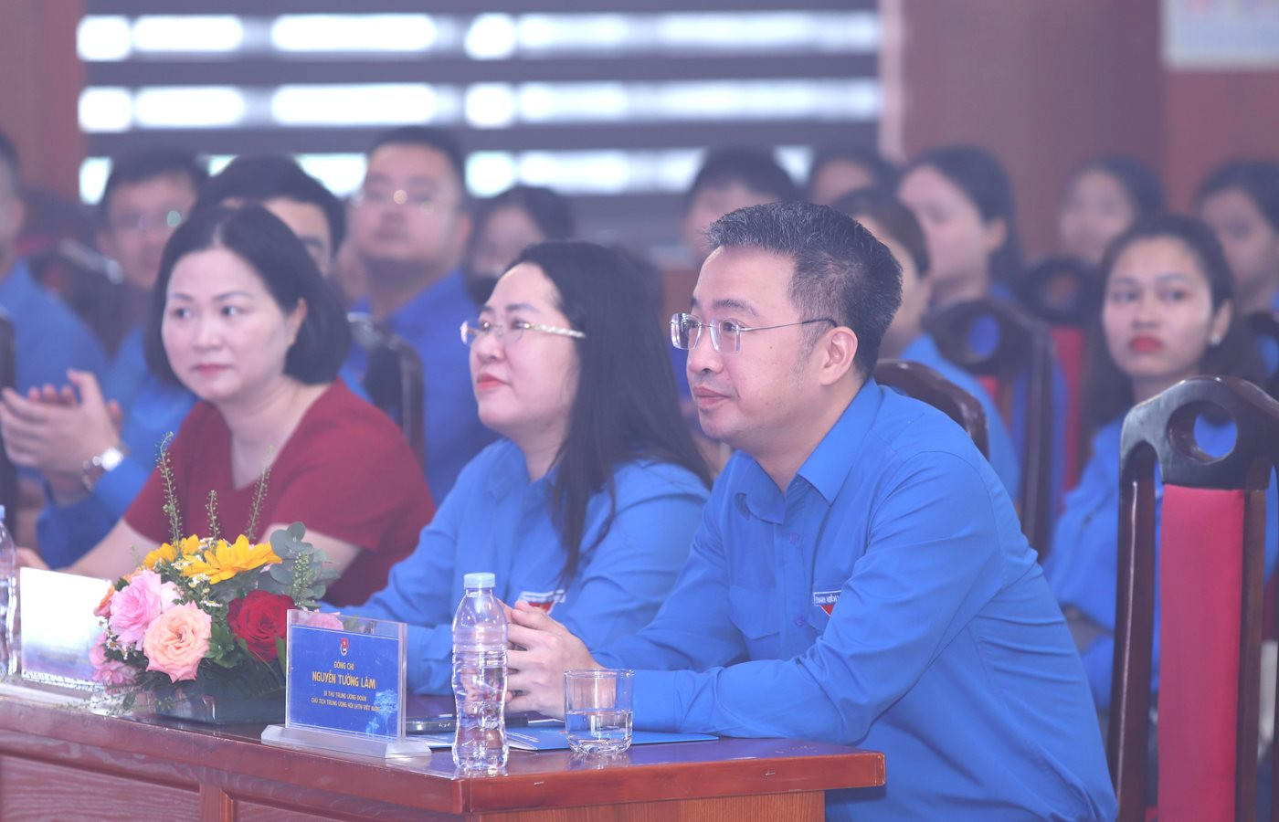 khoinghiep2.jpg
