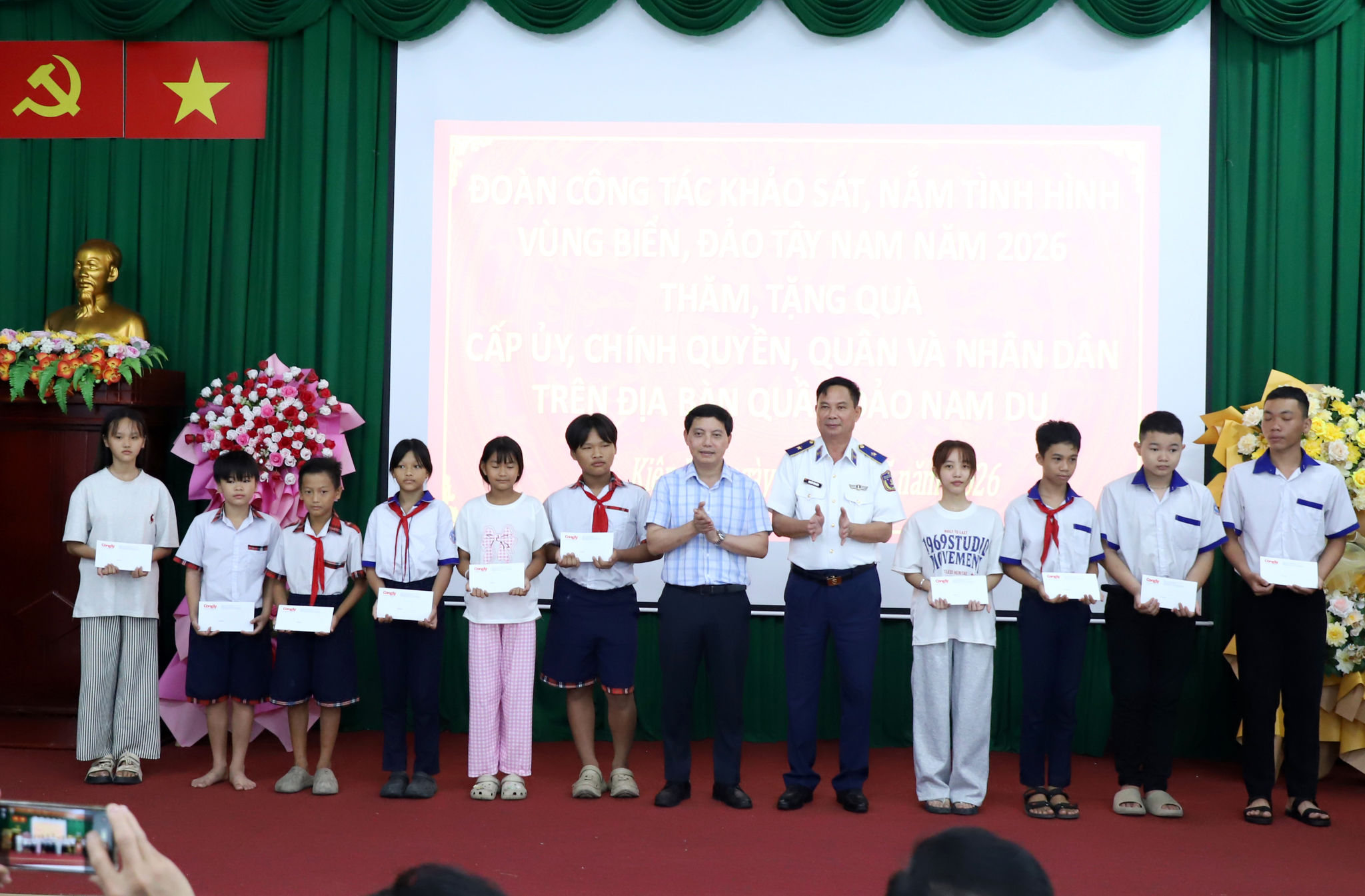 dao-nam-du-1-.jpg