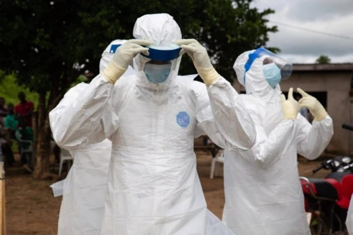 ebola(1).jpg