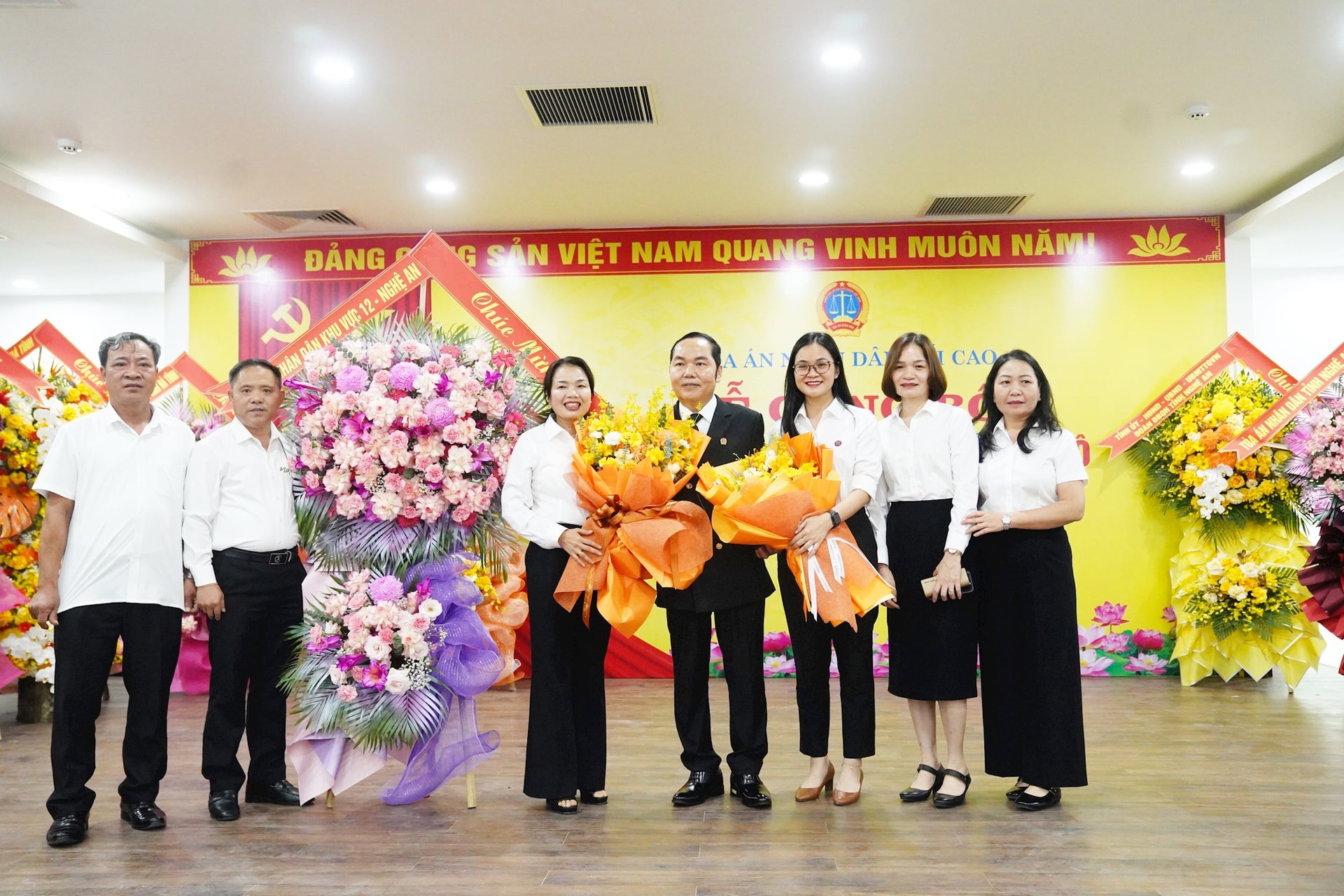 cong_bo_chanh_an_tand_tinh_ha_tinh_18.jpg