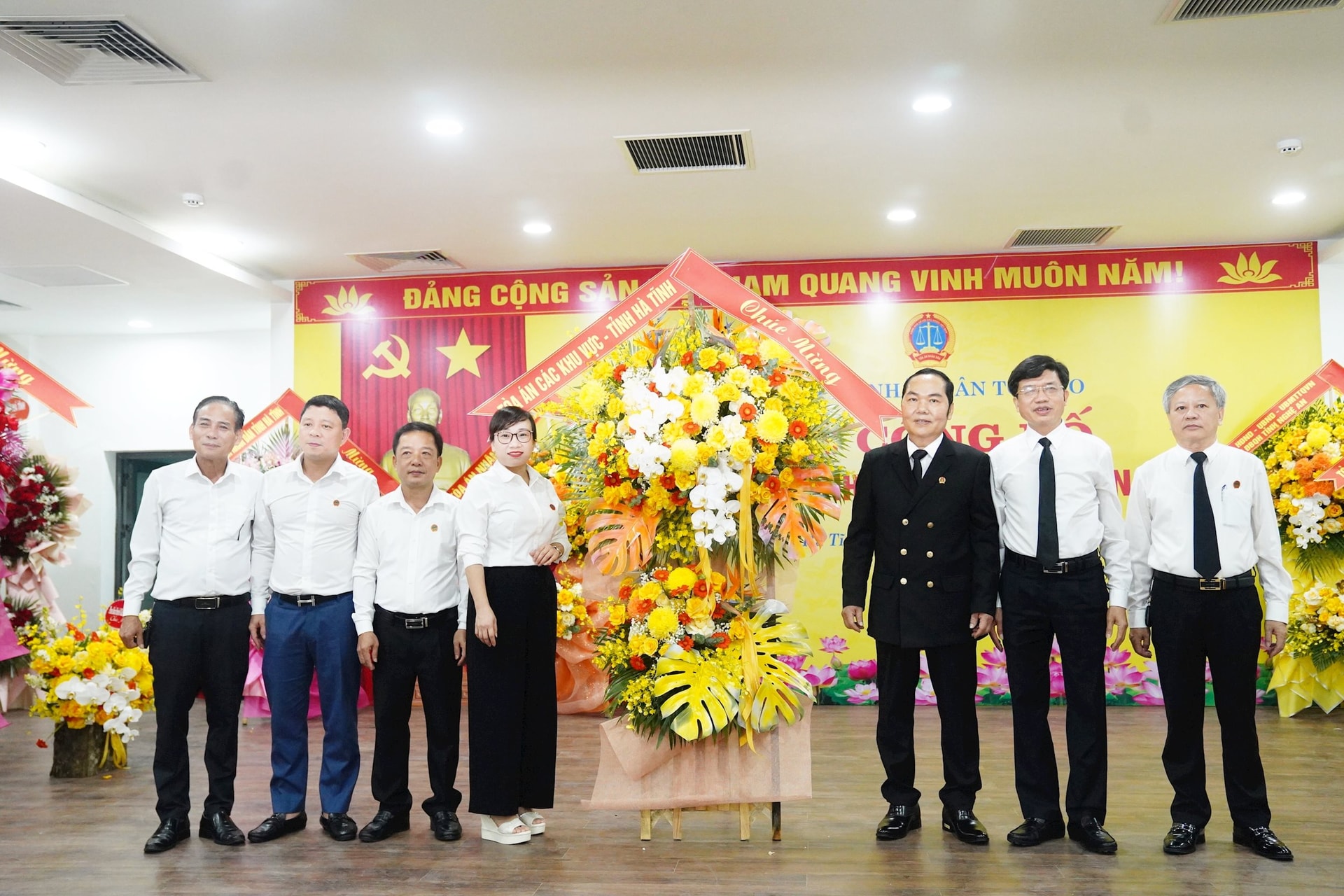 cong_bo_chanh_an_tand_tinh_ha_tinh_20.jpg