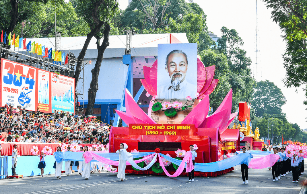 ho-chi-minh.png