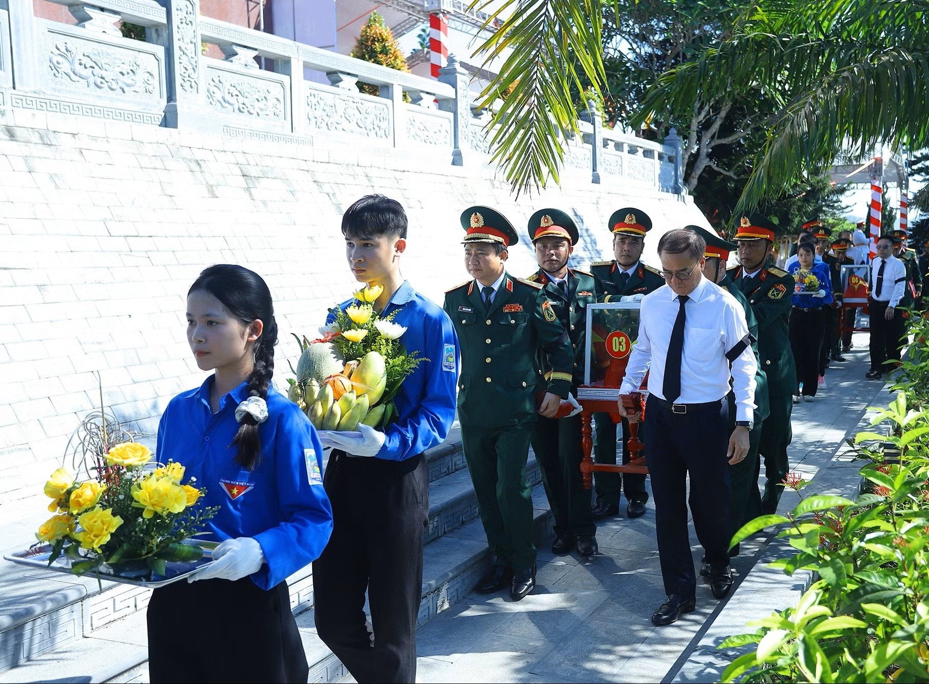 ang-tang-liet-sy-12.jpg