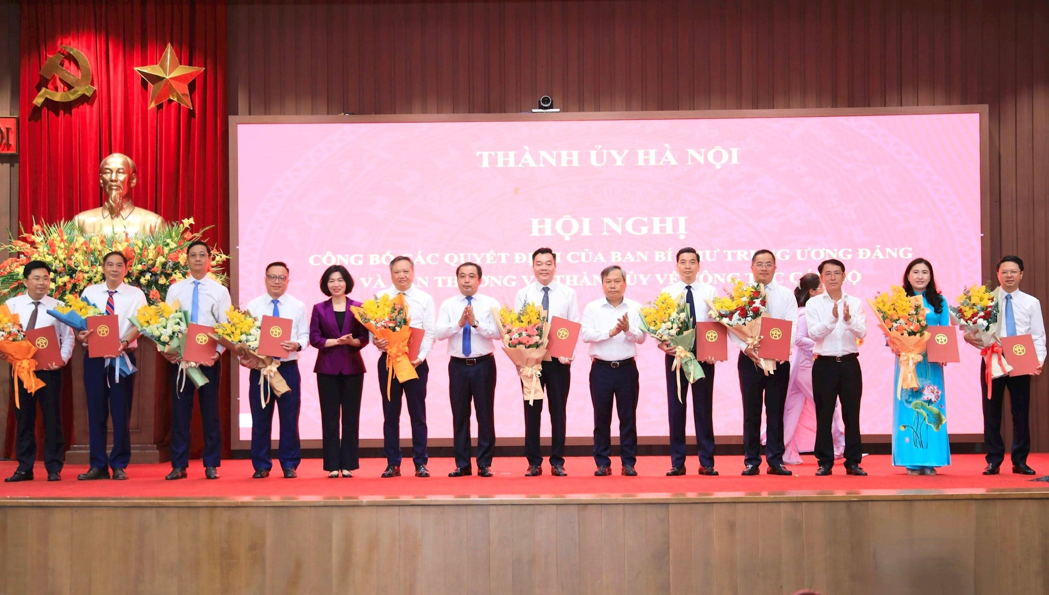 thanh-uy-ha-noi2.jpg