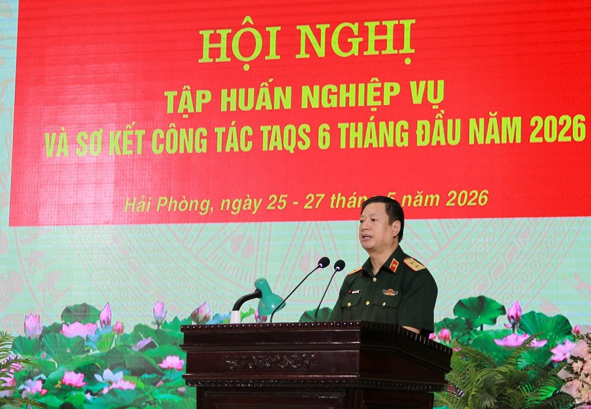 trung-tuong-duong-van-thang-1.jpg