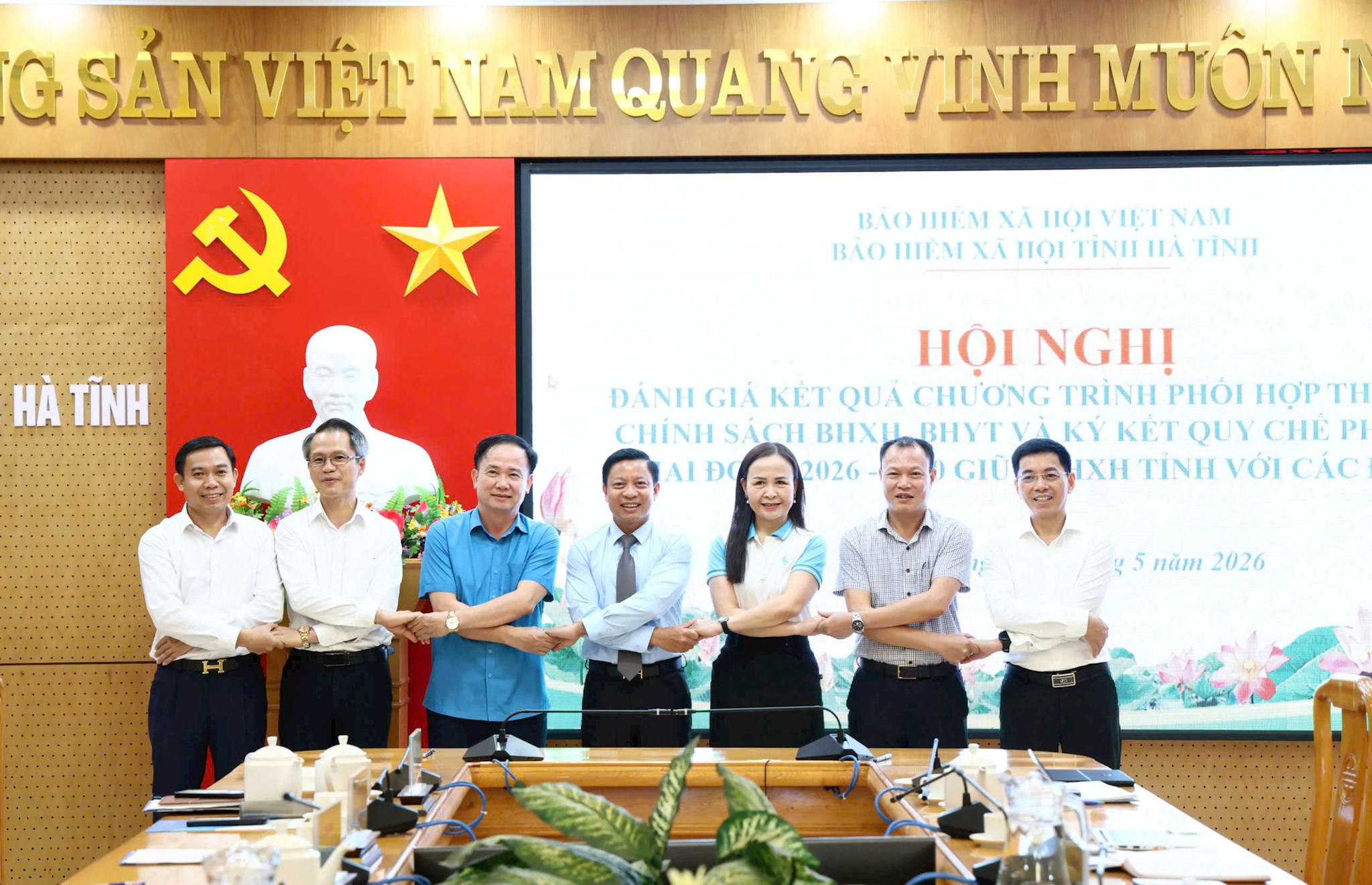 bao-hiem-xa-hoi-tinh-ha-tinh_2.jpg