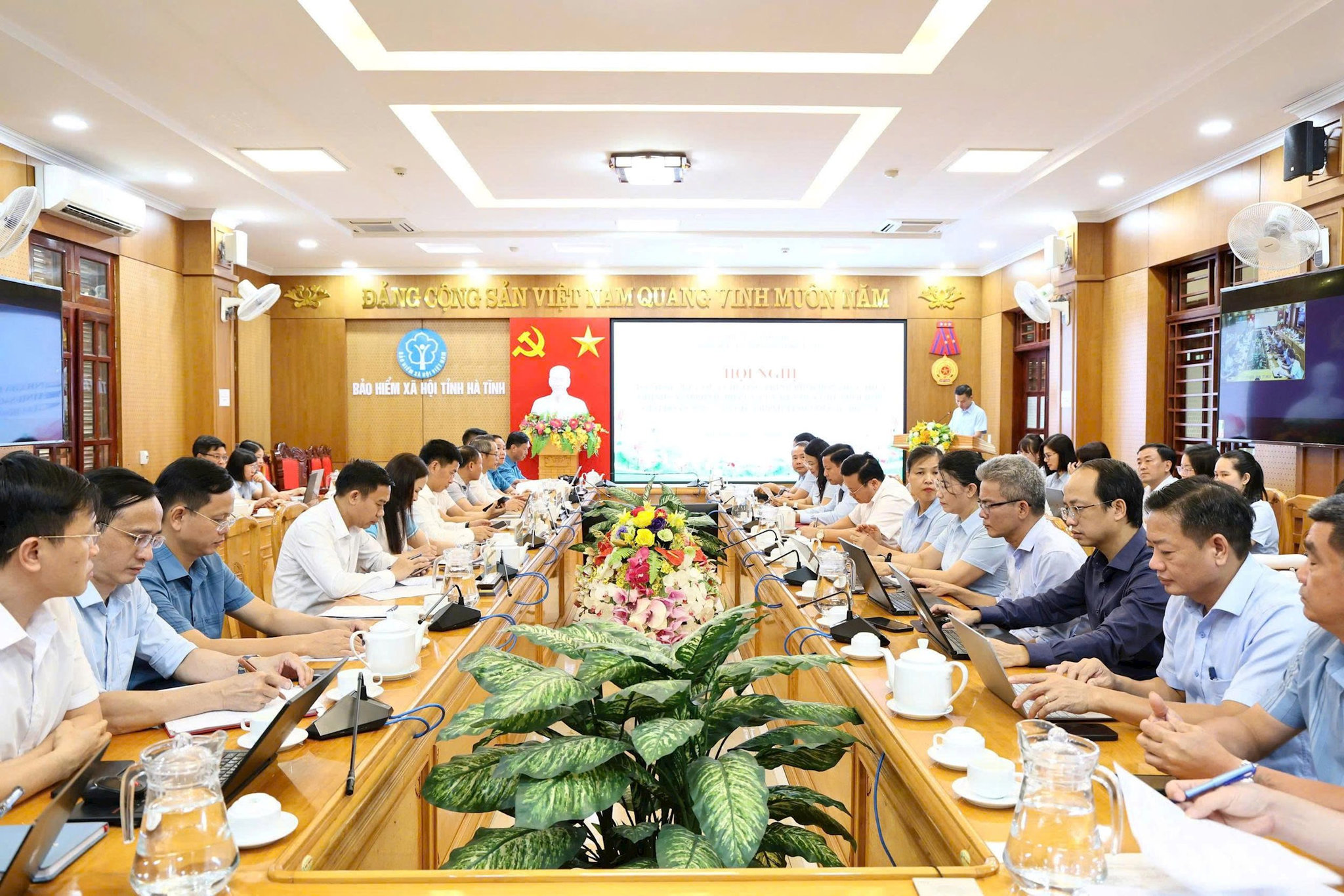 bao-hiem-xa-hoi-tinh-ha-tinh_4.jpg