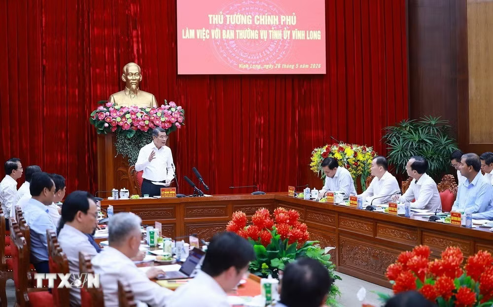 Thủ tướng Lê Minh Hưng kết luận buổi làm việc với Ban Thường vụ Tỉnh ủy Vĩnh Long. (Ảnh: Dương Giang/TTXVN) ttxvn-thu-tuong-le-minh-hung-lam-viec-voi-ban-thuong-vu-tinh-uy-vinh-long-4.jpg