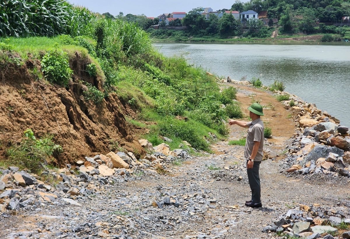 Thanh Hóa chỉ đạo kiểm tra vụ kè chống sạt lở sông Mã thi công dang dở