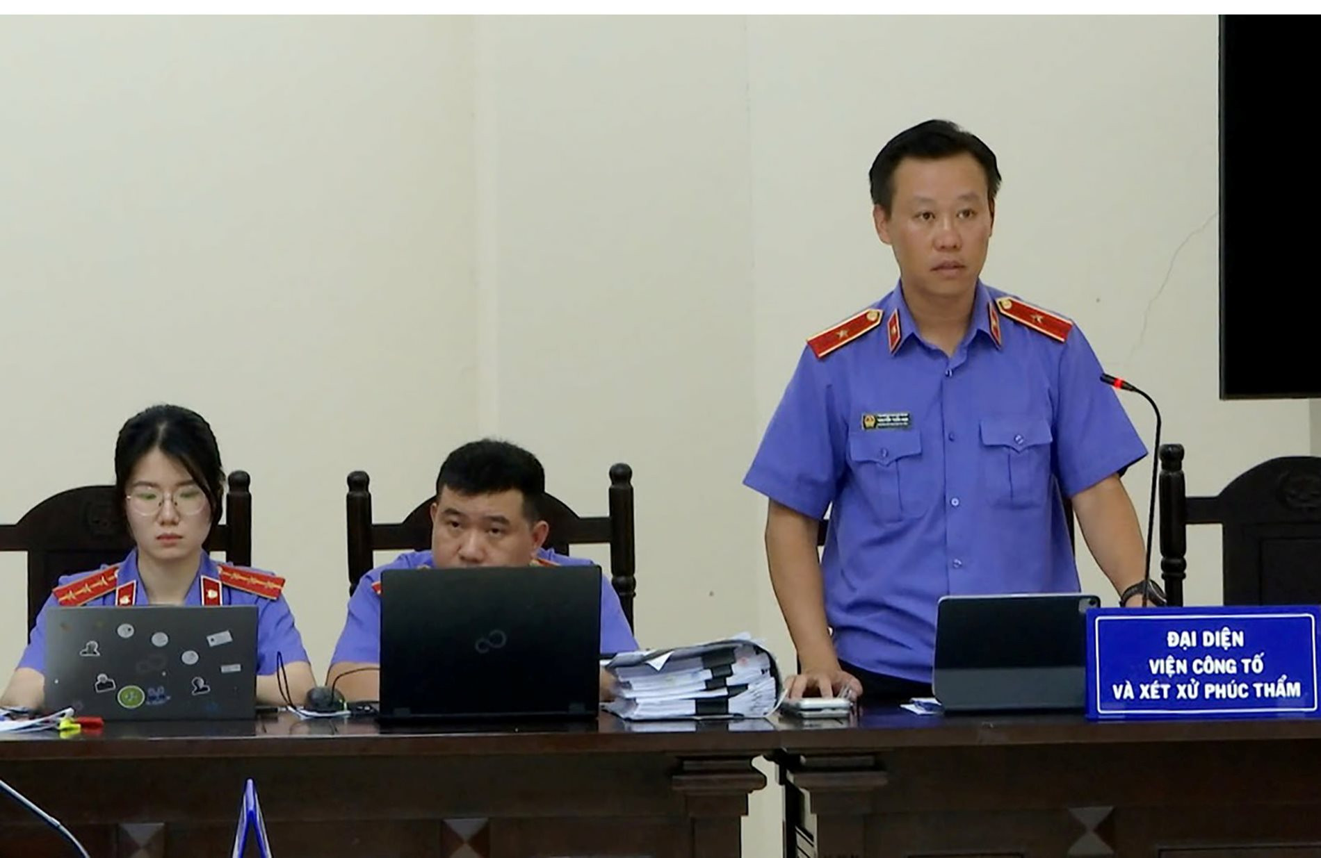 tong-cong-ty-xi-mang-viet-nam-anh-dai-dien.jpg