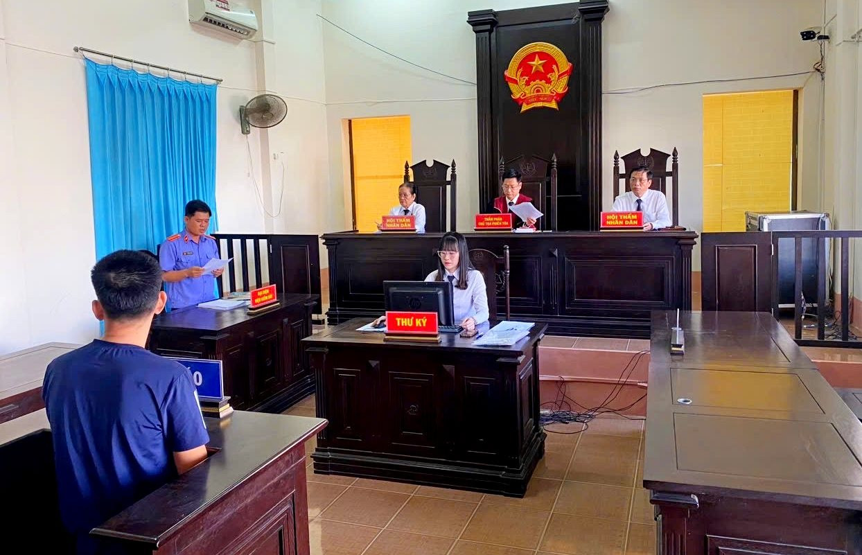 tham-gia-xet-xu.jpg