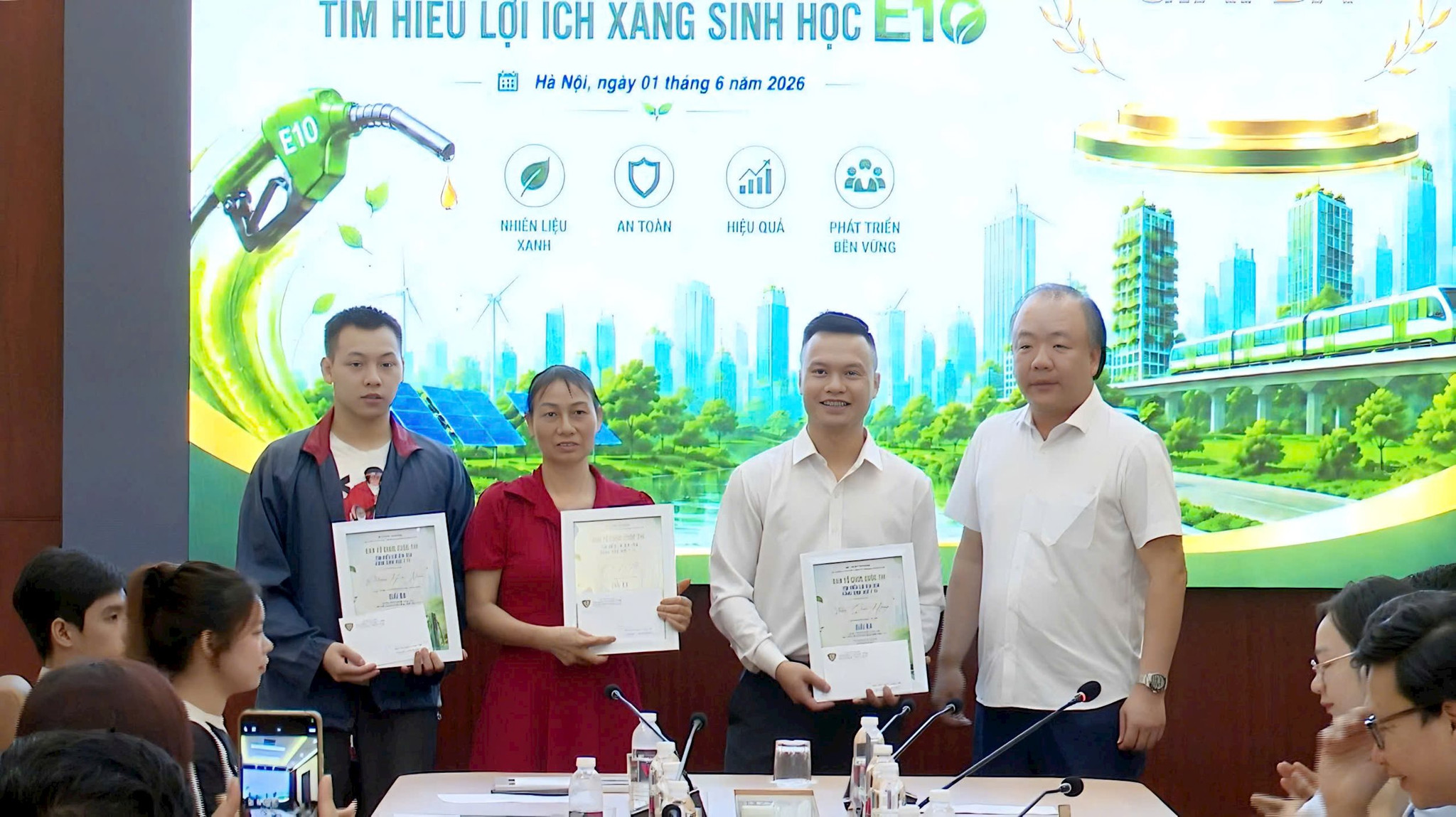 anh-7-tran-huu-linh.jpg