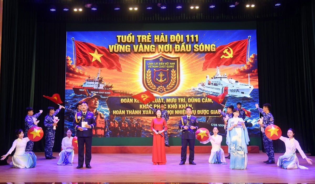 phan-thi-tuyen-truyen-vien-tre-cua-lien-chi-doan-hai-doi-111-hai-doan-11.jpg