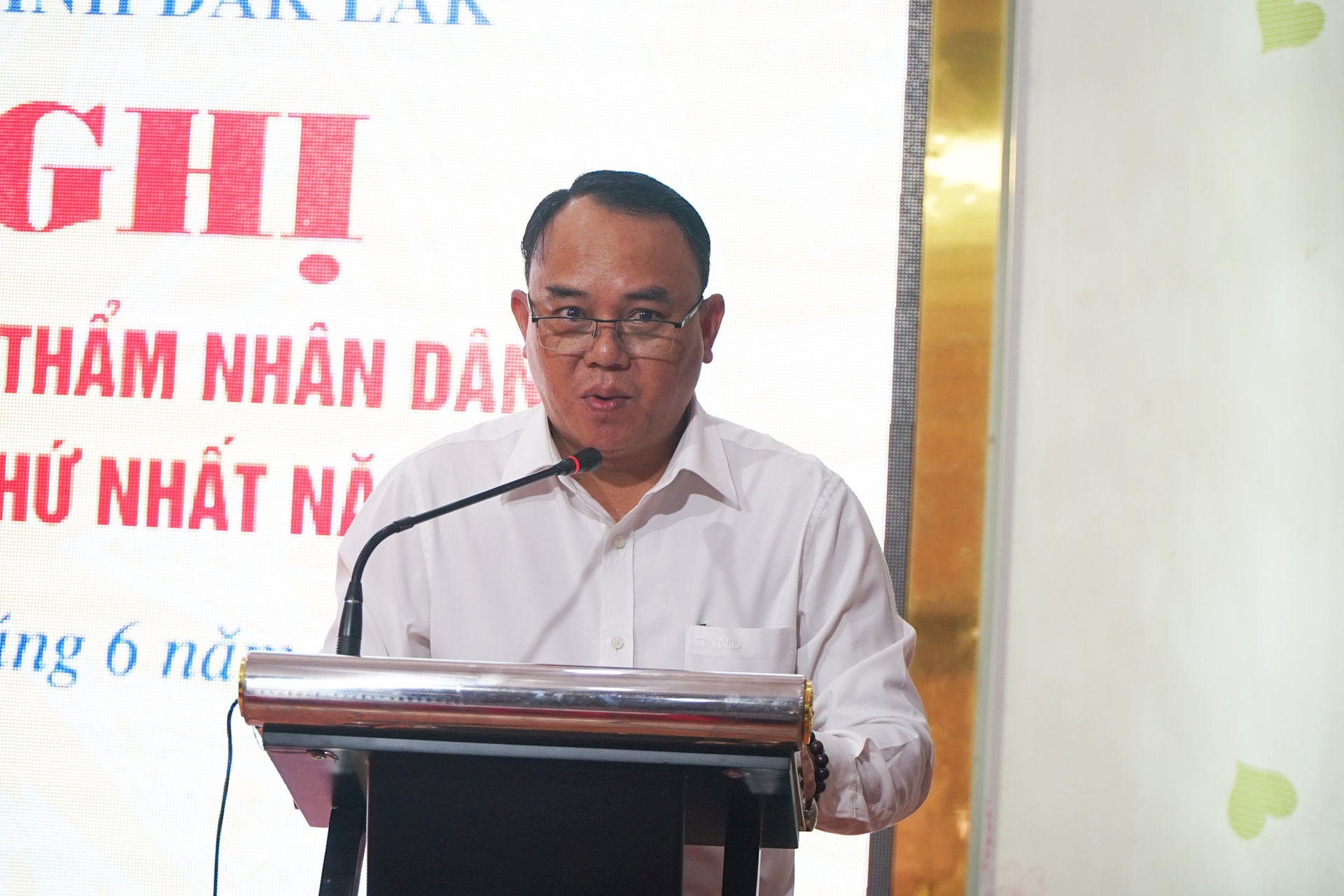 hoi-tham-6.jpg