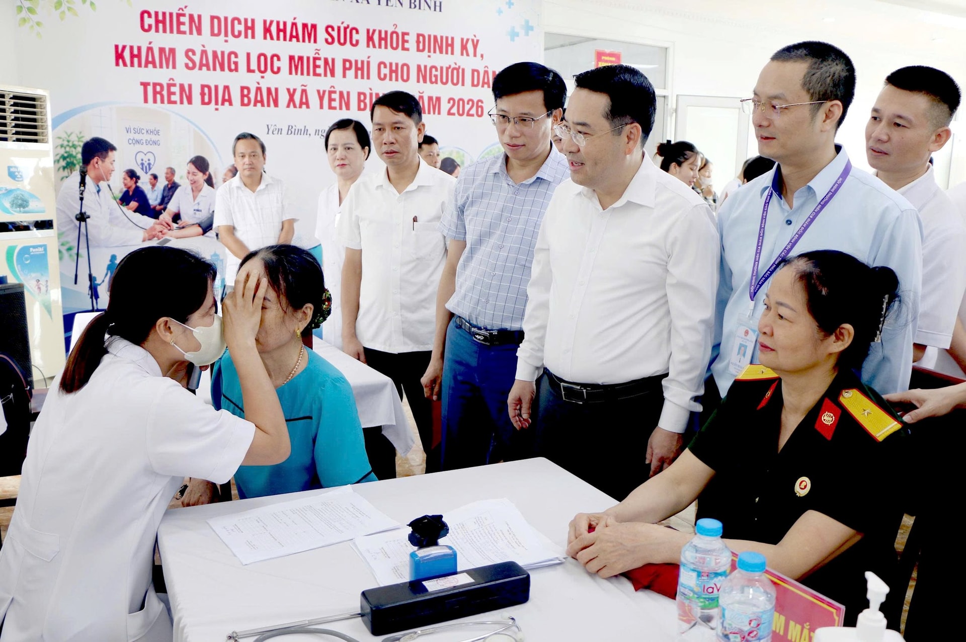 hoat-dong-kham.jpg