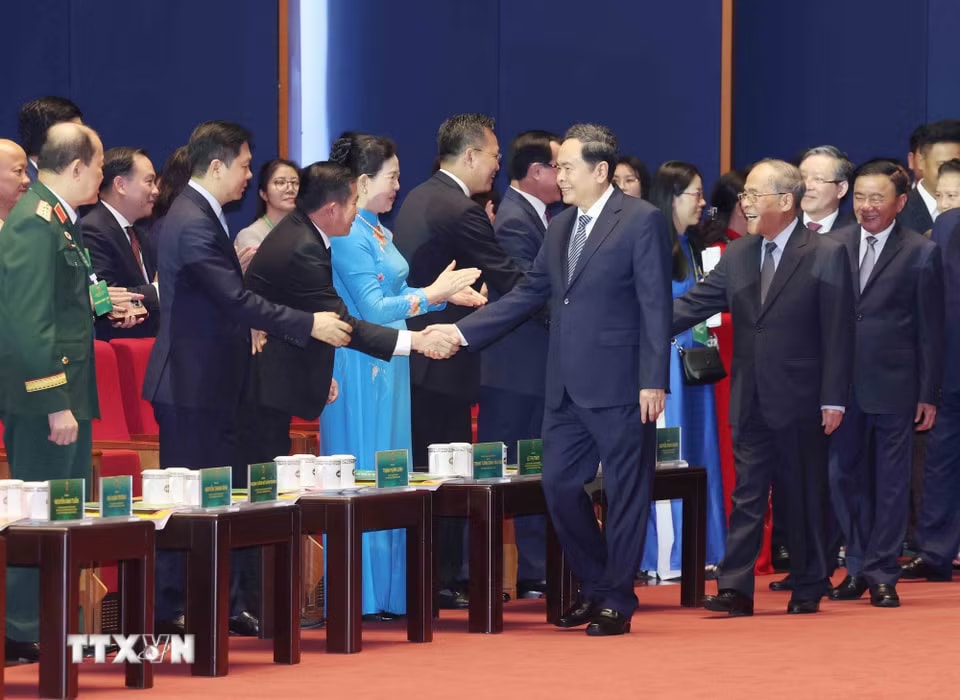 Chủ tịch Quốc hội Trần Thanh Mẫn cùng các đại biểu dự khai mạc Đại hội. (Ảnh: Phương Hoa/TTXVN) ​