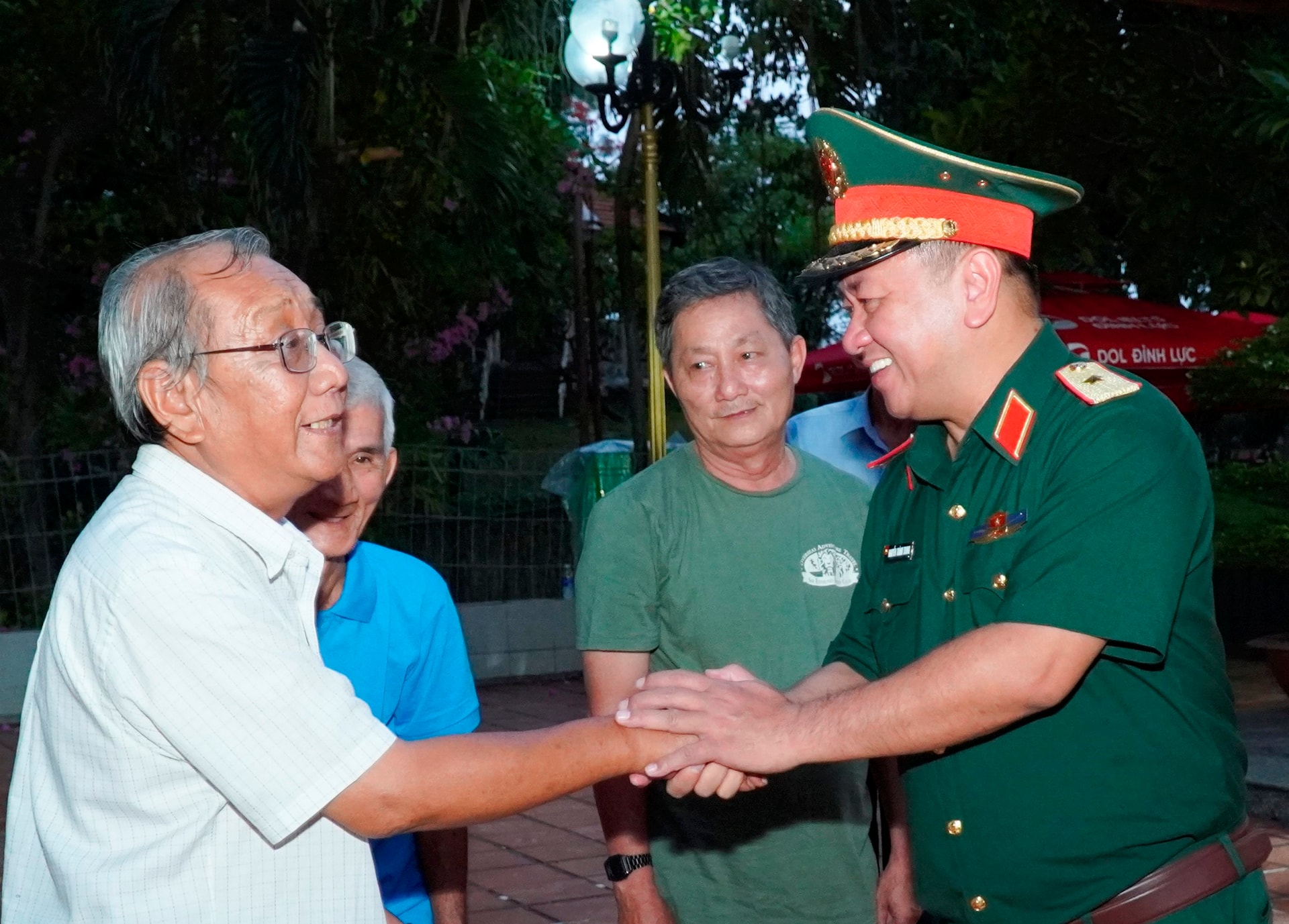 cv-le-thi-rieng-4-.jpg