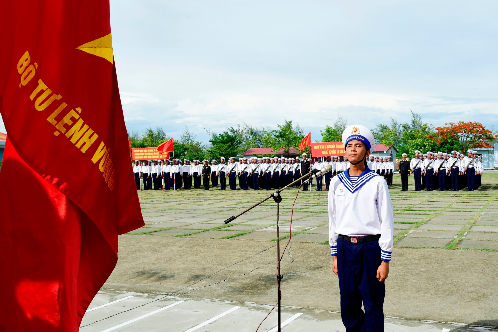 6.-csm-doc-10-loi-the-danh-du.jpg