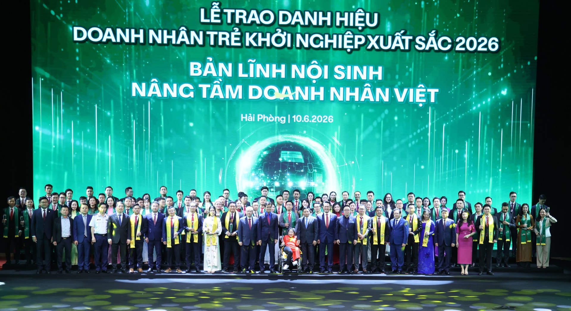Thế hệ doanh nhân trẻ hôm nay mang một sứ mệnh mới- Ảnh 6. Thế hệ doanh nhân trẻ hôm nay mang một sứ mệnh mới- Ảnh 6.