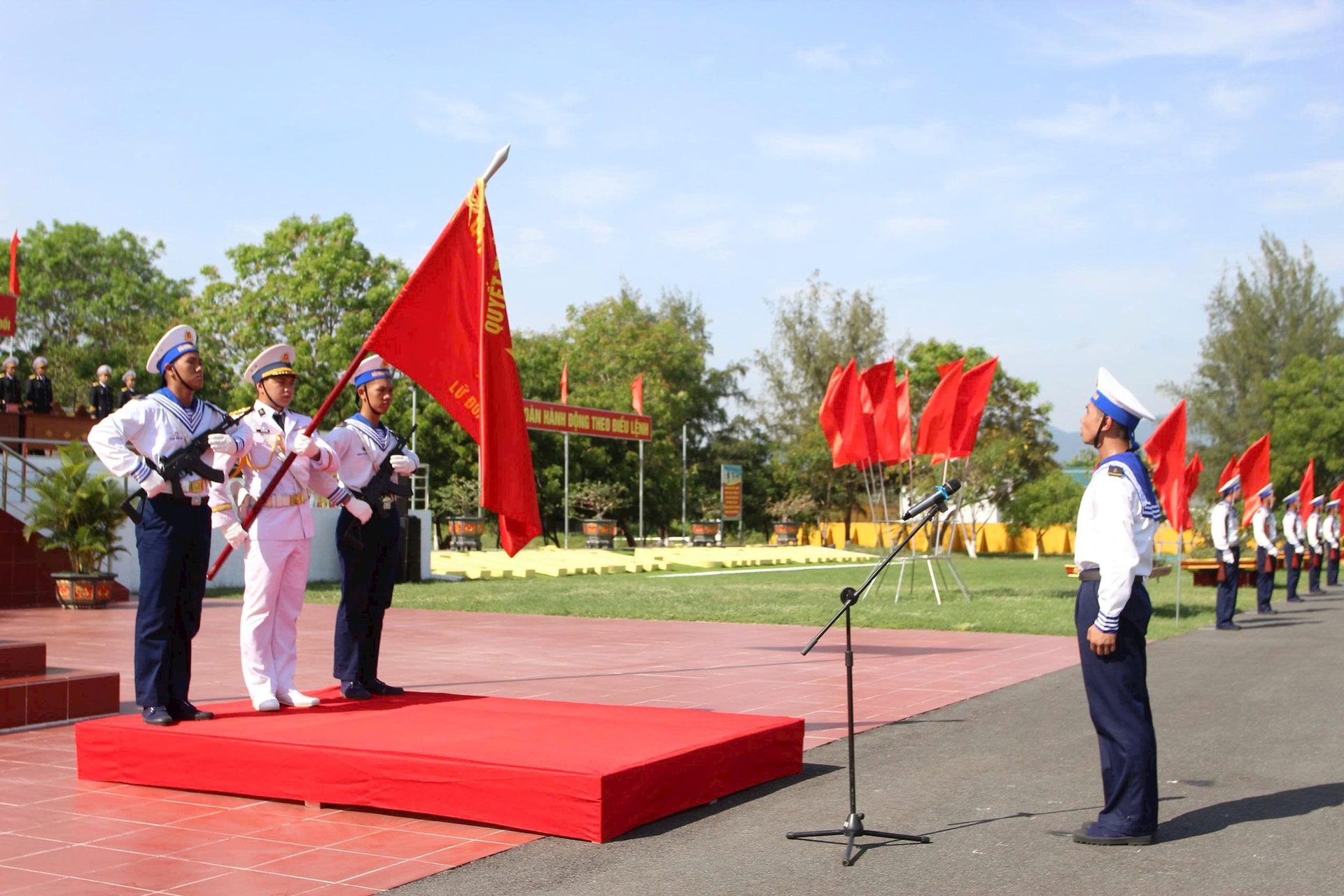 cac-chien-si-moi-tuyen-the-tai-lu-doan-101.jpg