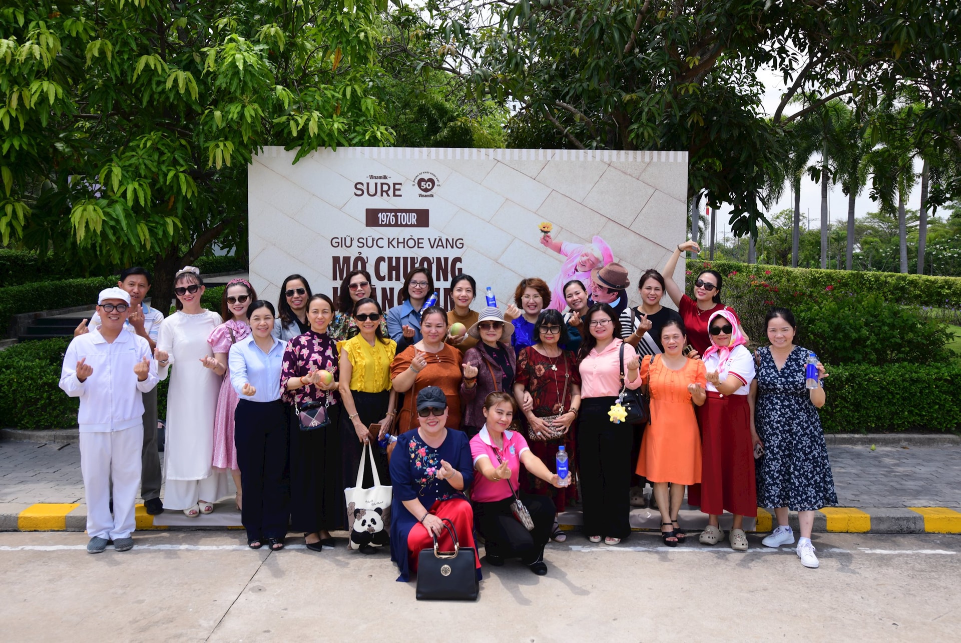 sure-tour-hcm-01.jpg