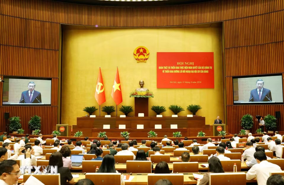 Tổng Bí thư, Chủ tịch nước Tô Lâm phát biểu chỉ đạo Hội nghị. (Ảnh: Thống Nhất/TTXVN) ​