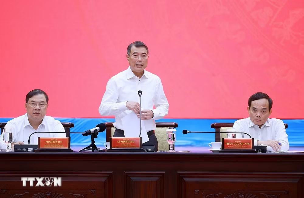 ttxvn-thu-tuong-lam-viec-voi-ban-thuong-vu-thanh-uy-thanh-pho-ho-chi-minh-1306-4.jpg