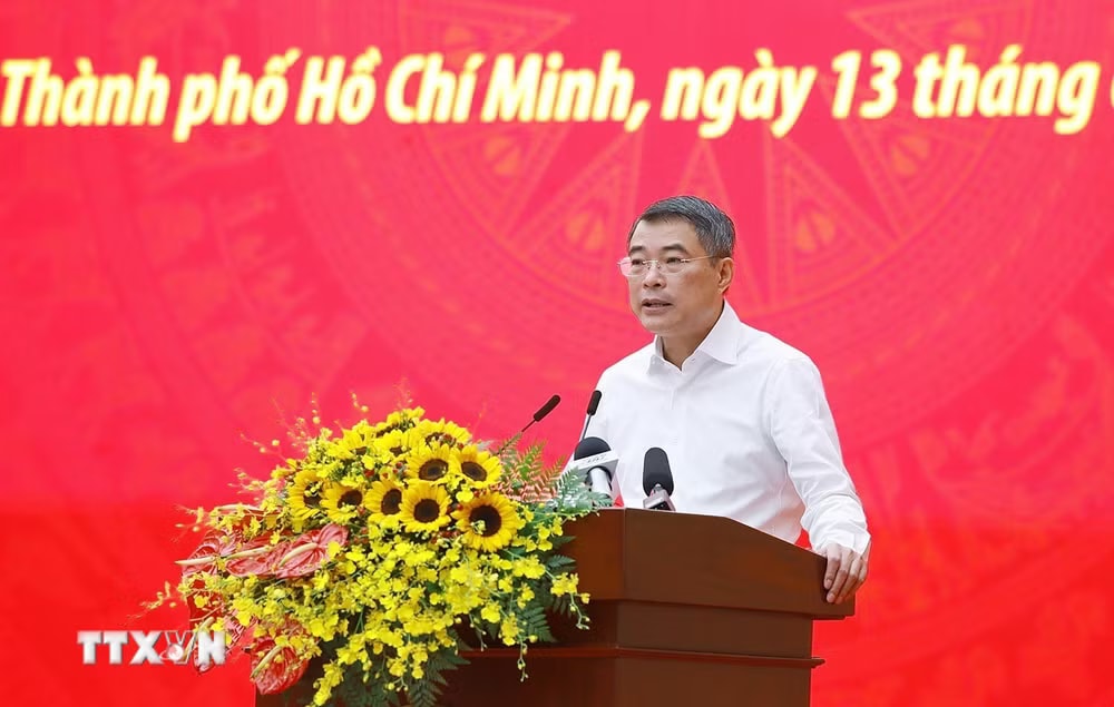 ttxvn-thu-tuong-lam-viec-voi-ban-thuong-vu-thanh-uy-thanh-pho-ho-chi-minh-1306-6.jpg