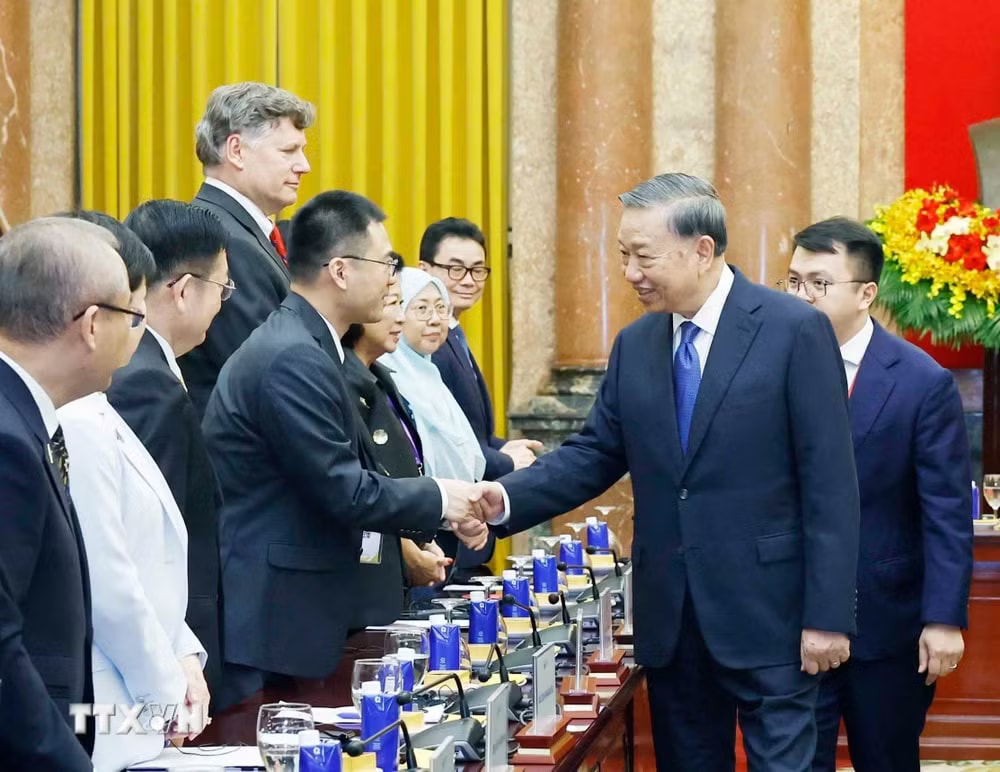 ttxvn-tong-bi-thu-chu-tich-nuoc-tiep-cac-dai-bieu-du-dien-dan-tuong-lai-asean-2026-8815957-10.jpg