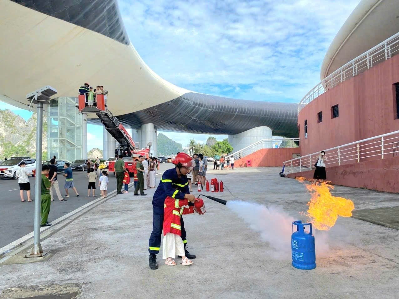 trai-nghiem-.jpeg