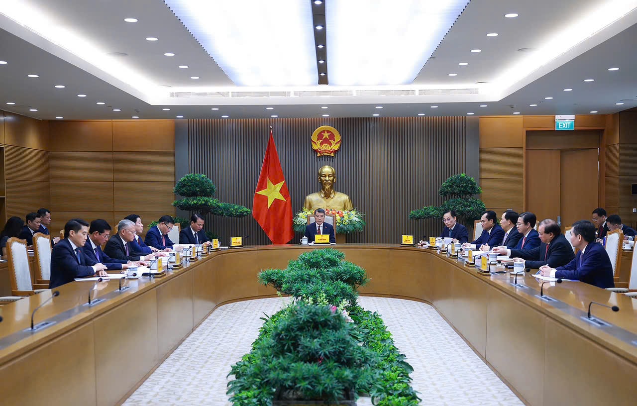 Thủ tướng Lê Minh Hưng điện đàm với Thủ tướng Trung Quốc Lý Cường- Ảnh 3. Thủ tướng Lê Minh Hưng điện đàm với Thủ tướng Trung Quốc Lý Cường- Ảnh 3.