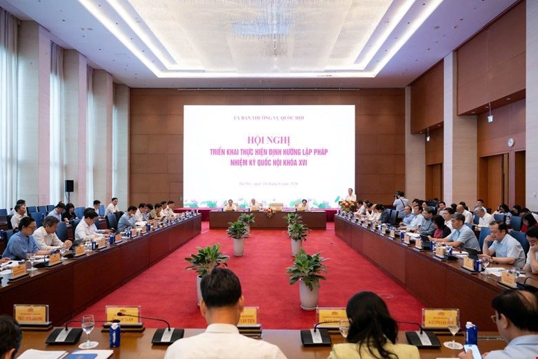 hoi-nghi.jpg
