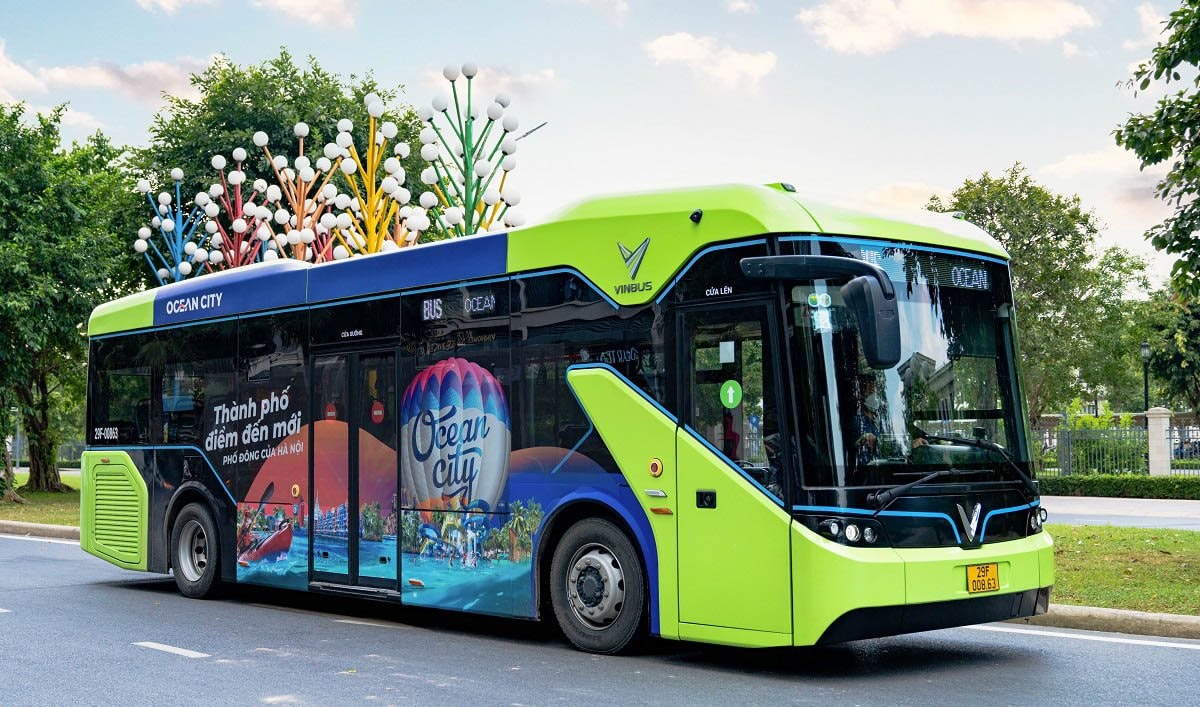 xedoisong_vingroup_to_chuc_hang_tram_chuyen_vinbus_mien_phi_toi_ocean_city_va_mega_grand_world_mgm_hanoi_h2.jpg