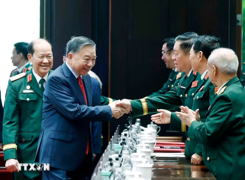 Tổng Bí thư, Chủ tịch nước Tô Lâm với các đại biểu dự Đại hội. (Ảnh: Thống Nhất/TTXVN) ​