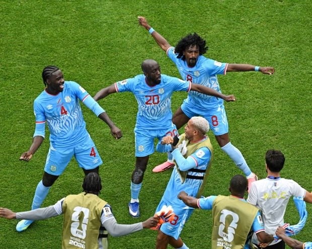2-2-.jpg