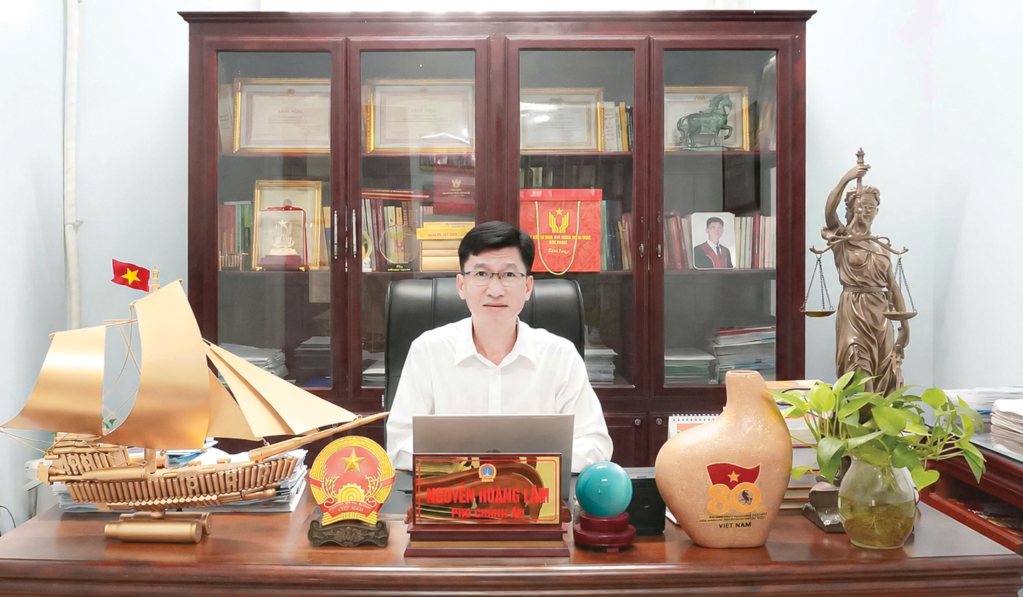 bao-chi-dong-hanh-cung-hanh-trinh-chuyen-doi-so-nganh-toa-an.png