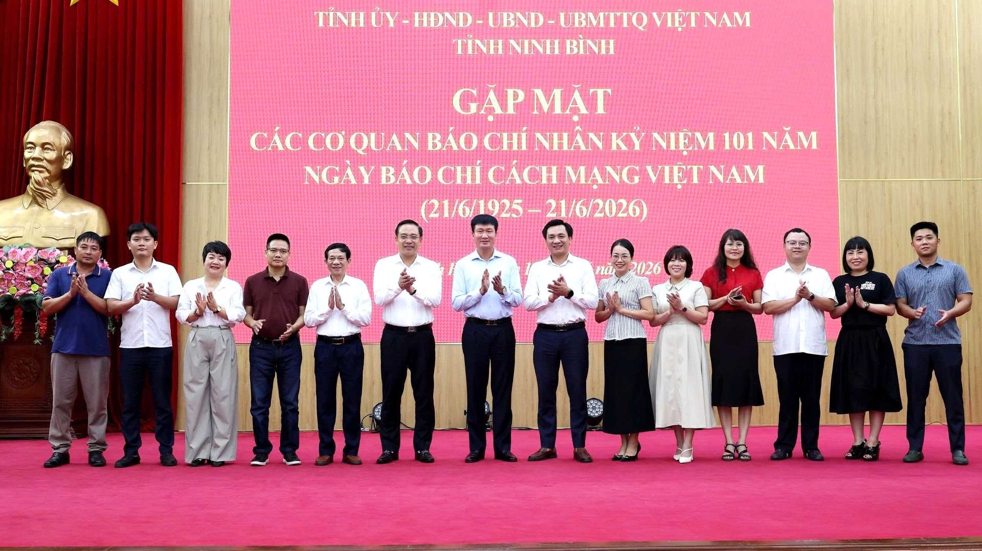 gap_mat_bao_chi.jpg